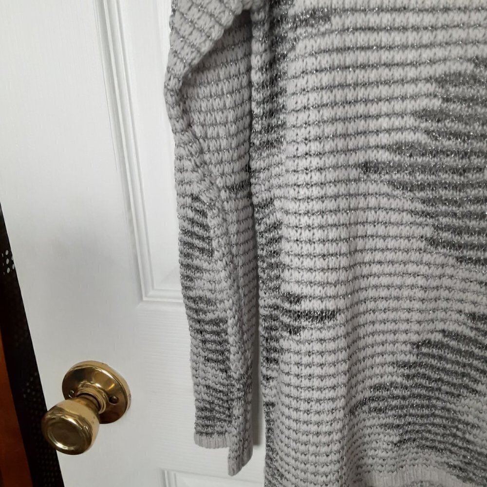 Ruby Rd. Medium Petite Gray Sweater W/Silver Meta… - image 4